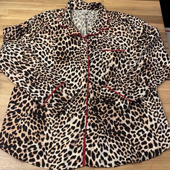 LIZ CLAIBORNE ⭐️  cotton pajama set - Picture 2 of 5